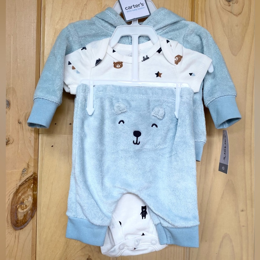 NWT Baby’s 3 piece outfit for Newborn by Carter’s